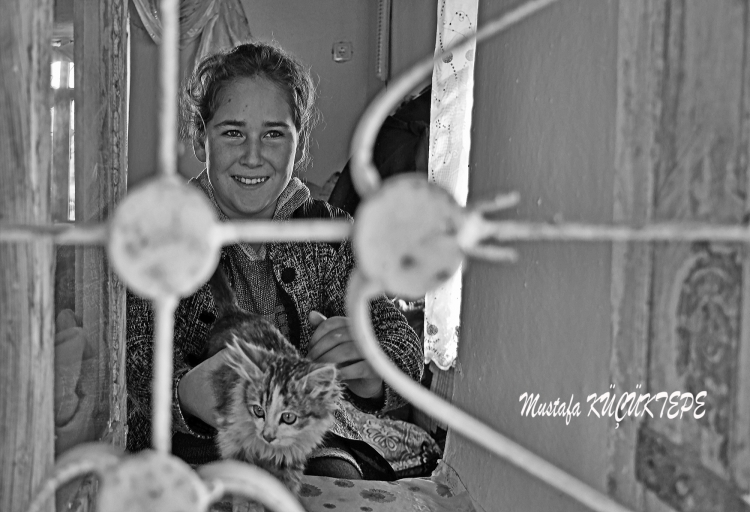 SEV�ML� DOSTLARIMIZ