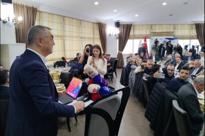 KAYSO Ba�kan� B�y�ksimitci: 2026'de Yapay Zekay� �nceliklendirece�iz