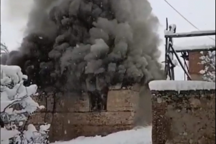 Kayseri Yahyal�'da Y�l�n Son G�n�nde Yang�n 