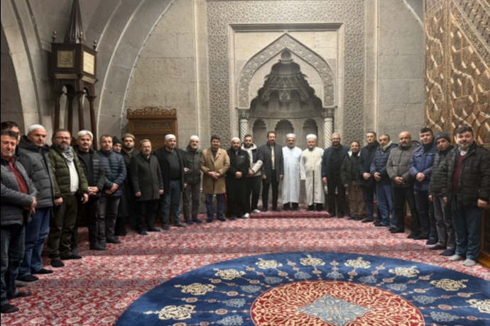 Kayseri Cihann�ma'da G�n�n �lk I��klar�yla Hunat�ta Karde�lik Saf� Kuruldu