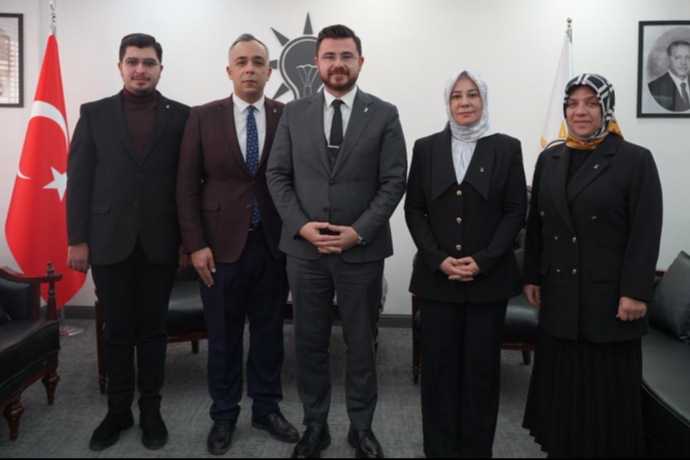 AK Parti Kayseri�de �ye Say�s� Ka� Oldu?