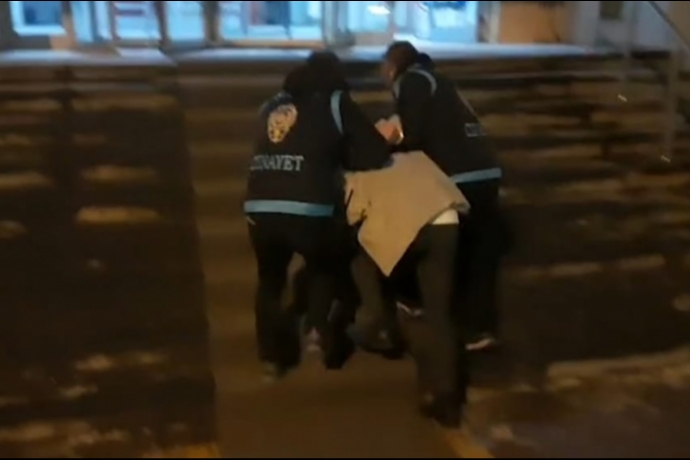 Kayseri�de Polise ve Vatanda�a �arp�p Ka�t�!