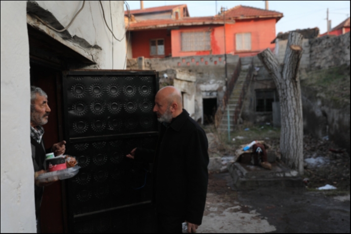 Kocasinan�da G�n�lleri Is�tan Hizmet: 65 Ya� �st� 229 Vatanda�a Her G�n 4 ���n S�cak Yemek