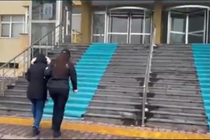 Kayseri�de Narkotik Operasyonu: Torbac� Operasyonunda Kad�n ��pheli Yakaland�