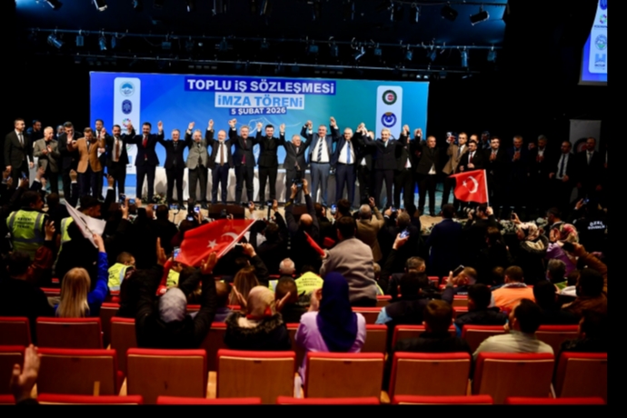 ���inin Y�z� G�ld�, Kayseri�de Toplu S�zle�me Sevinci Salona S��mad�