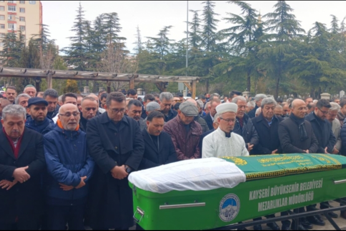 Ba�kan B�y�kk�l��� Yasa Bo�an Veda: Kayseri Protokol� Cenazede Bulu�tu
