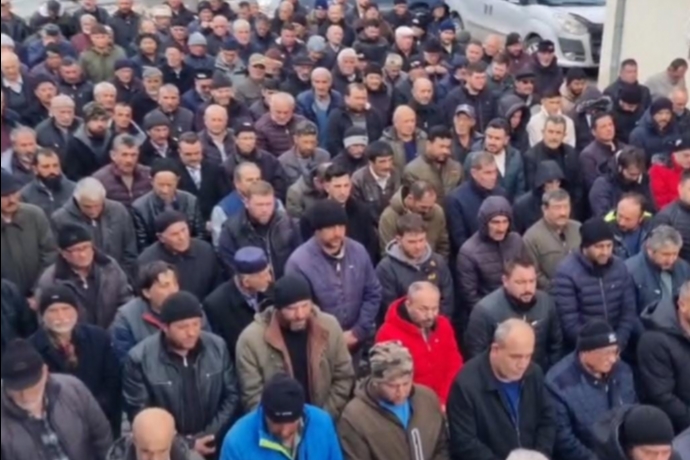 Kay�p Ba�vurusu Yap�lm��t�: Kadir Arslan B�nyan�da Son Yolculu�una U�urland�