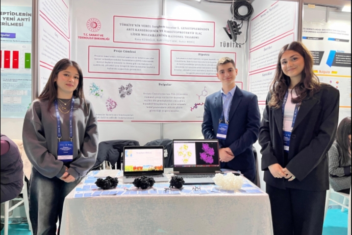 Sorgumun ��indeki S�r: Lise ��rencilerinden Kansere Kar�� Dikkat �eken �la� Tasar�m�