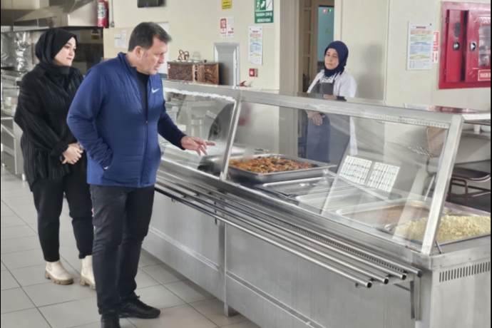 Ramazan �ncesi Yurt Yemekhanelerinde Kritik Denetim! Kabakc� Sahaya �ndi