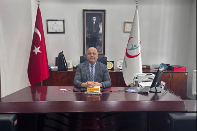 Kayseri Devlet Hastanesi�nde Veda Zaman�: Ba�hekim Alt�ntop G�revinden Ayr�ld���n� Duyurdu.