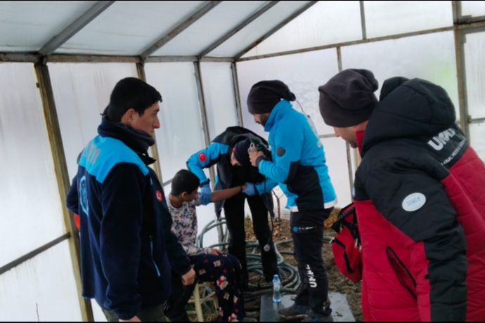 25 Saatlik Umut N�beti! Kayseri�de Kaybolan �lknur Serada Bitkin Halde Bulundu