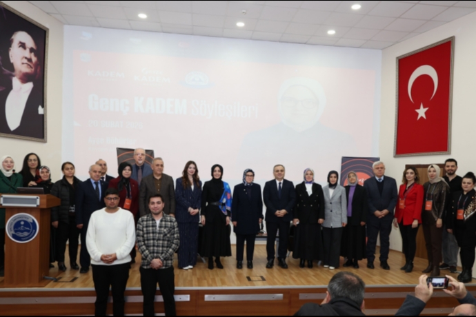 Gen�li�in Rotas�n� �izen Bulu�ma: Ay�e B�h�rler ERܒde ��rencilerle Bir Araya Geldi