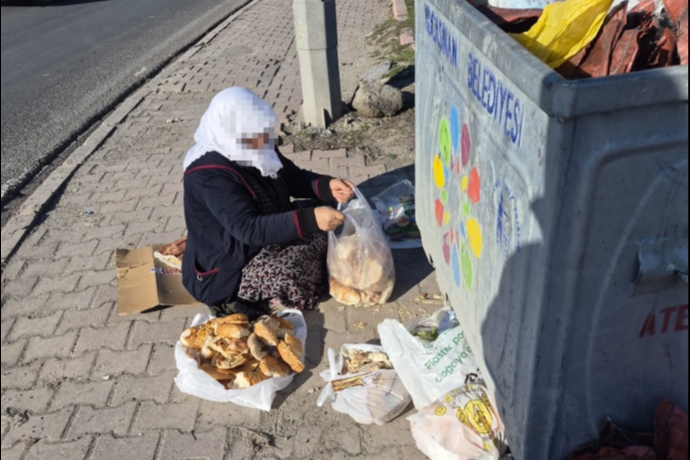 Ramazan�da Duygu S�m�r�s� Oyunu Bozuldu: Zab�tadan Dilencilere M�dahale