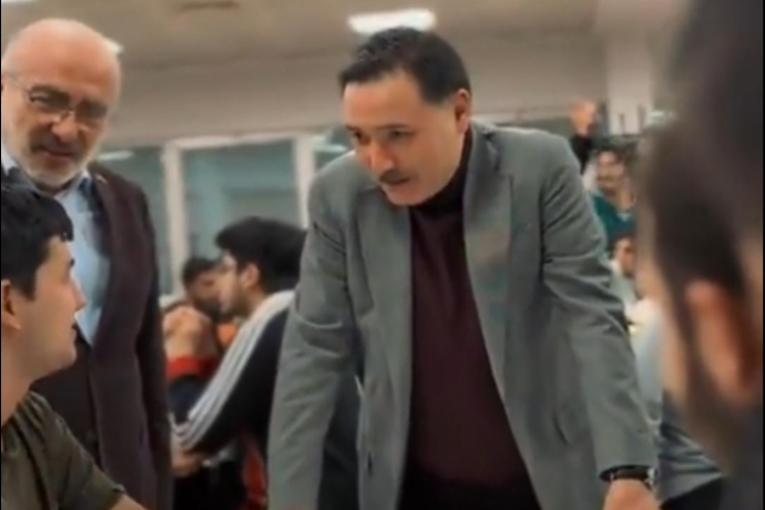 Sahur Sofrasında Gençlerle Buluşma: Vali Çiçek’ten Kayseri Üniversitesi’ne Gece Ziyareti