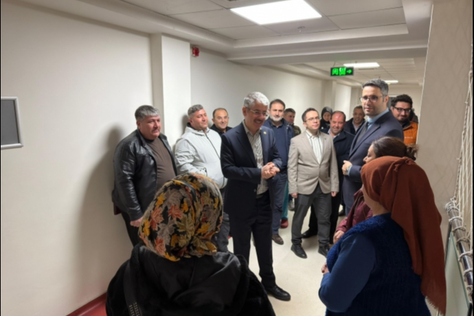 AK Parti’li Çopuroğlu’ndan Hastane Ziyareti