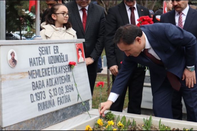 Vali G�kmen �i�ek�ten Kayseri�de Duyguland�ran Mesaj: �Bu Huzurun K�ymetini Bilelim�