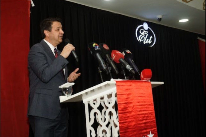 Mescidi Aksa�da Kilitlenen Kap�lar, Siyasette Y�kselen Sesler: Ar�kan�dan Sert ��k��