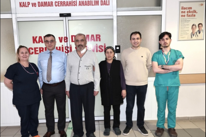 Kayseri�de Bir �lk: K���k Kesiyle B�y�k Ba�ar�! Kalp Cerrahisinde Yeni D�nem Ba�lad�